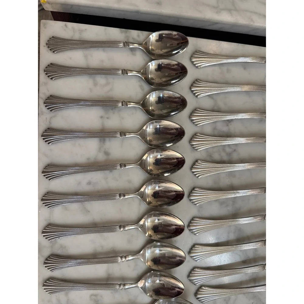 Rogers & Co Stainless Korea Flatware Set 54pc Ribbed Flared Handle Silverware